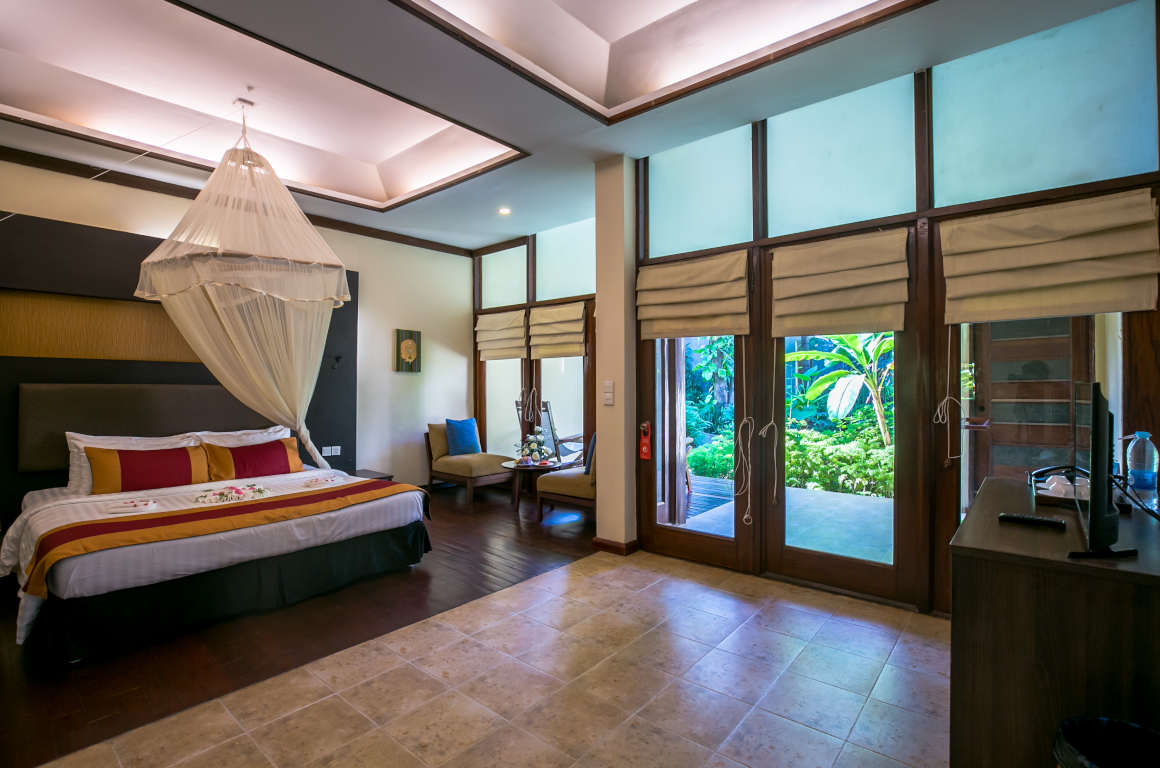 /images/room/amata-ngapali-resort-superior-room8.jpg